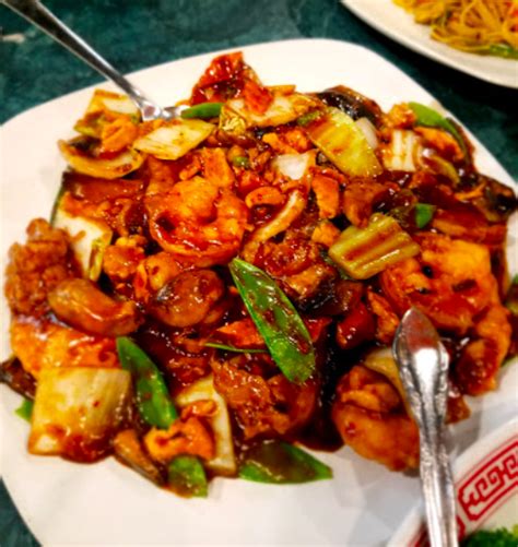Szechuan Dan Dan Noodle 6. . Best chinese food twin cities